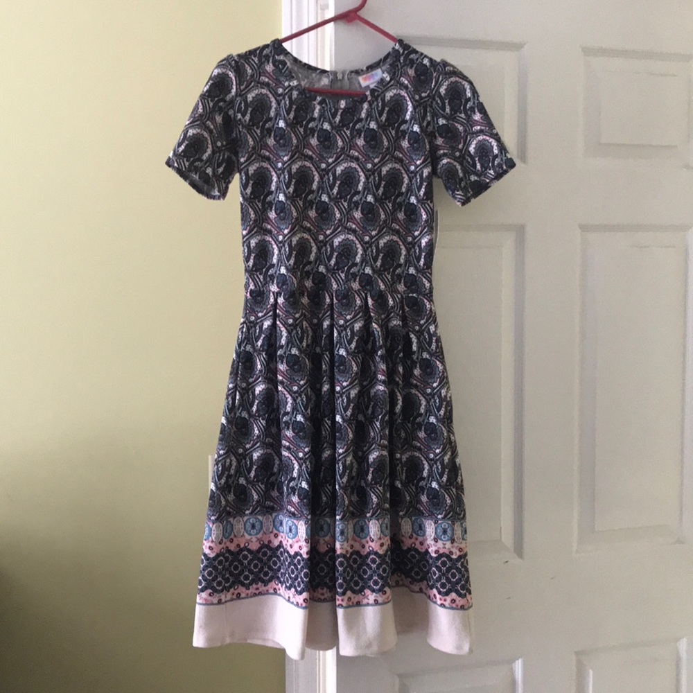 Small paisley dipped lularoe Amelia